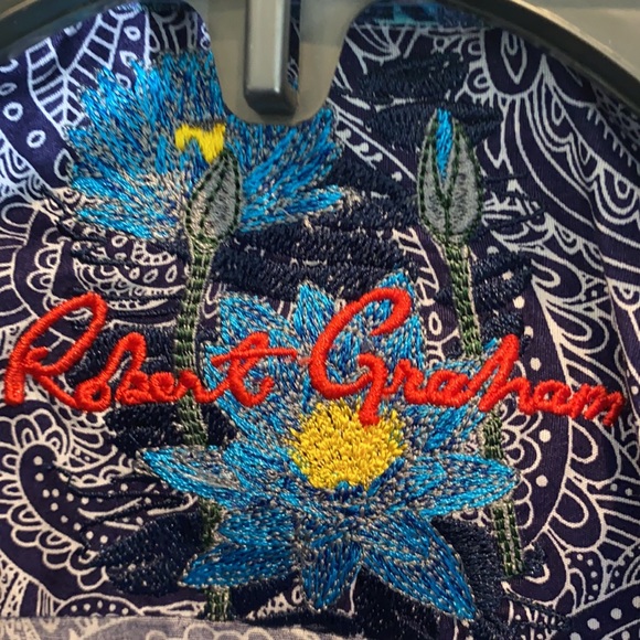 NEW Robert Graham Navy Paisley Shirt - Picture 5 of 8